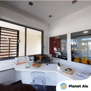 chassis fixe fenetre coulissant menuiserie aluminium de Planet Alu - La Réunion